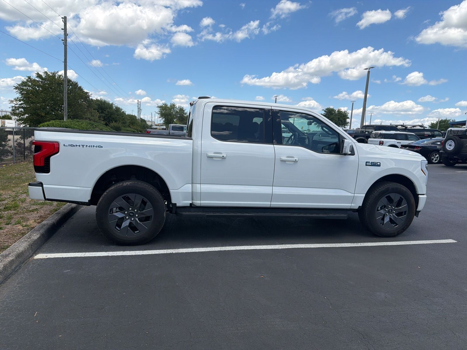 2024 Ford F-150 Lightning Lariat