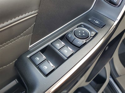 2025 Ford F-250SD Platinum