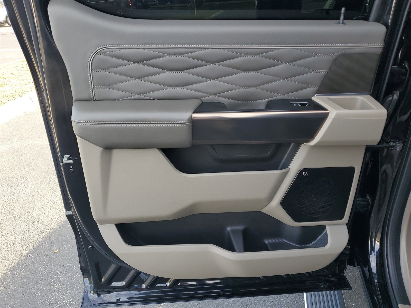 2025 Ford F-250SD Platinum