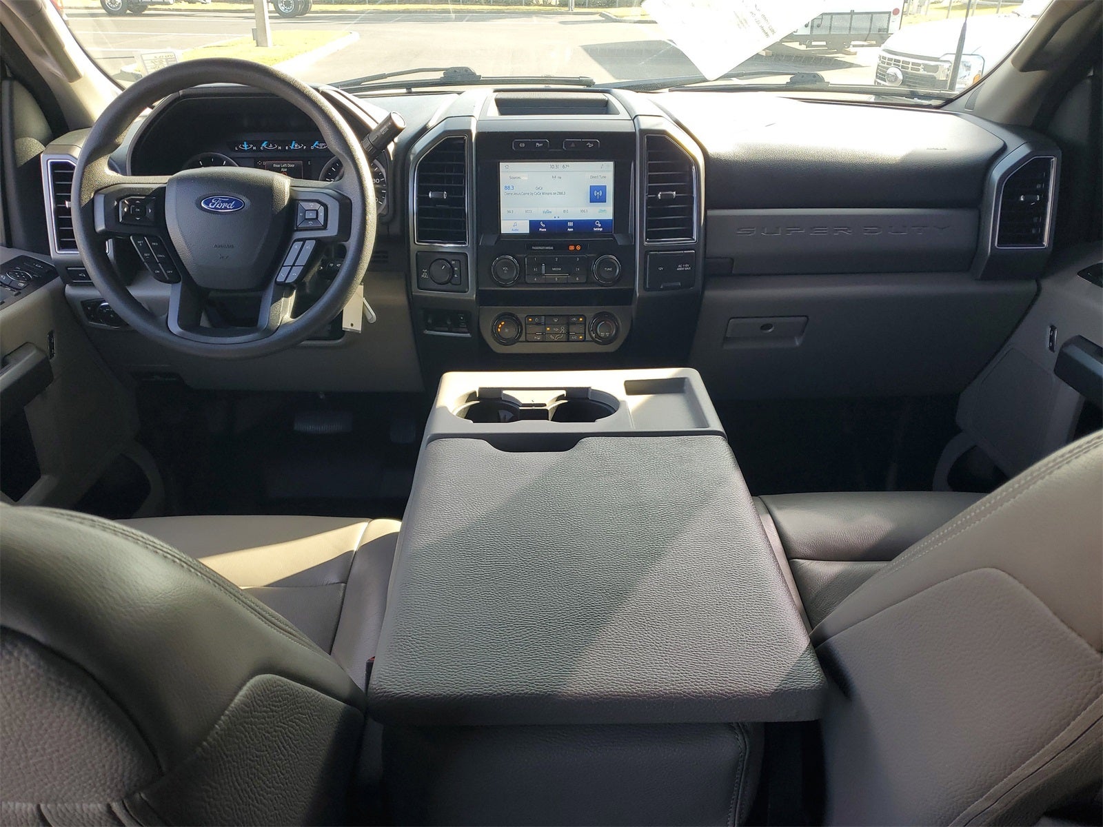 2022 Ford F-350SD XLT