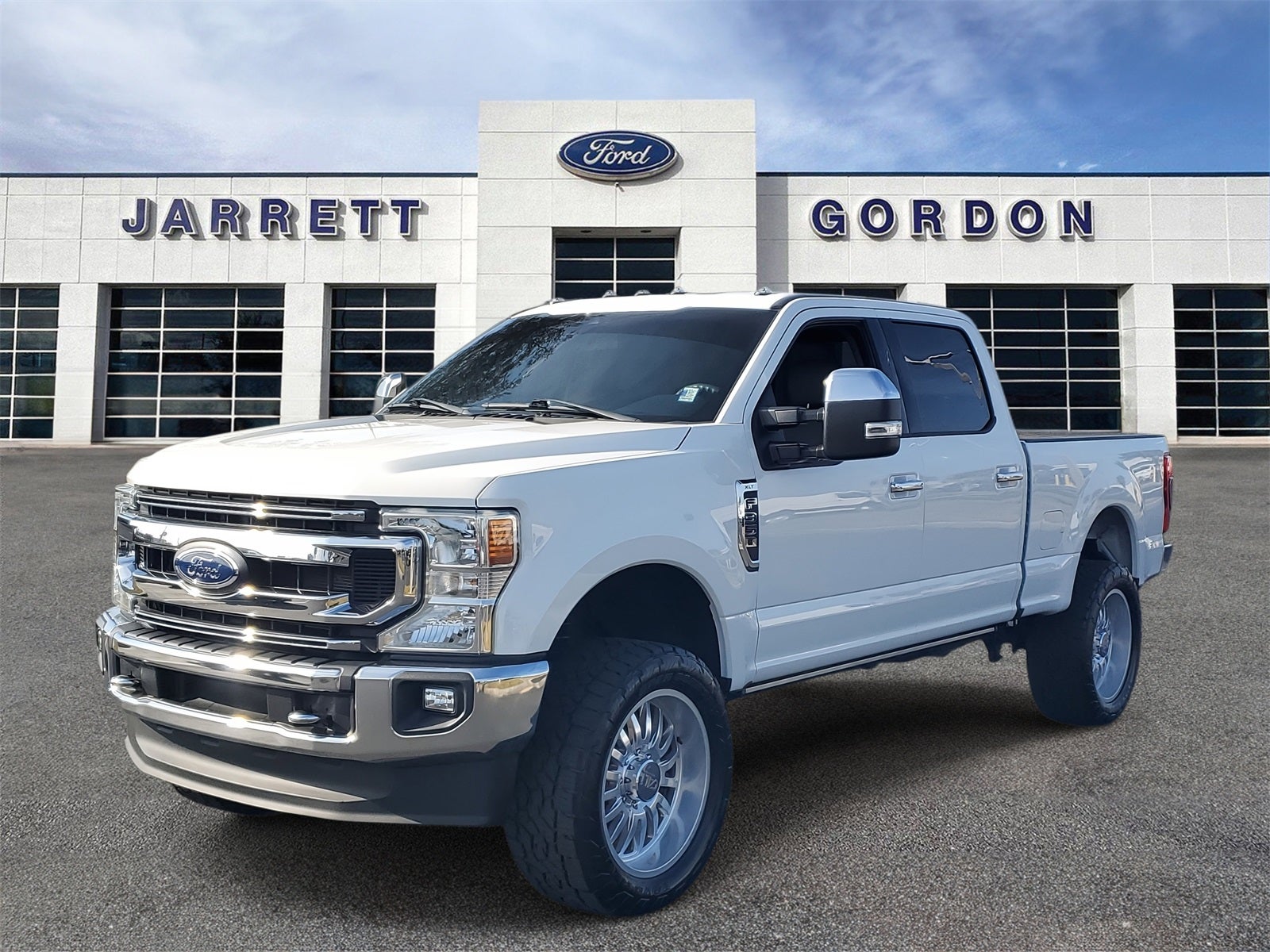 2022 Ford F-350SD XLT