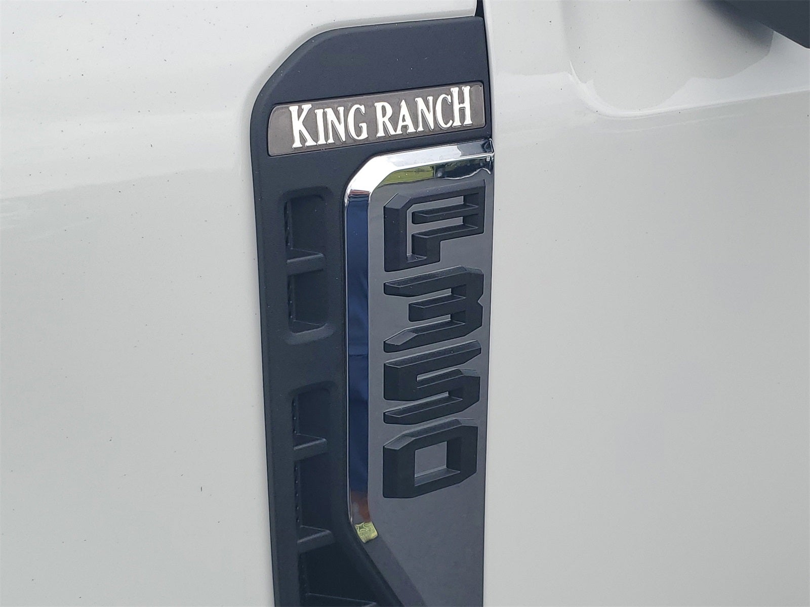 2026 Ford F-350SD King Ranch DRW