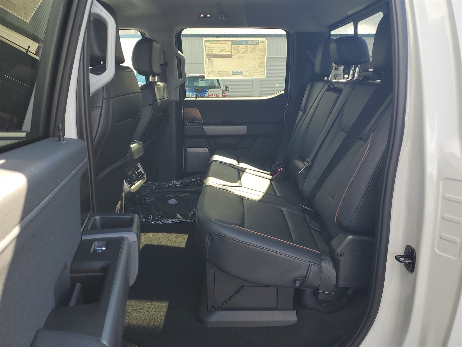 2026 Ford F-350SD Lariat DRW