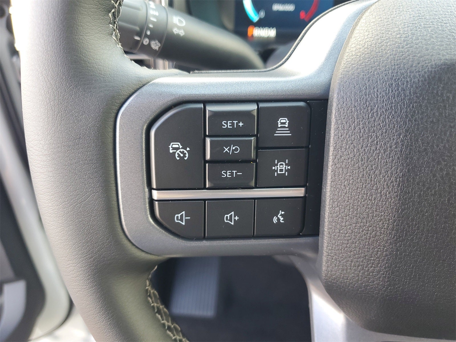 2026 Ford F-350SD Lariat DRW