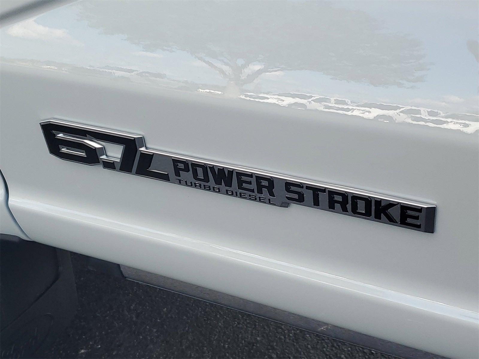 2026 Ford F-350SD Lariat DRW