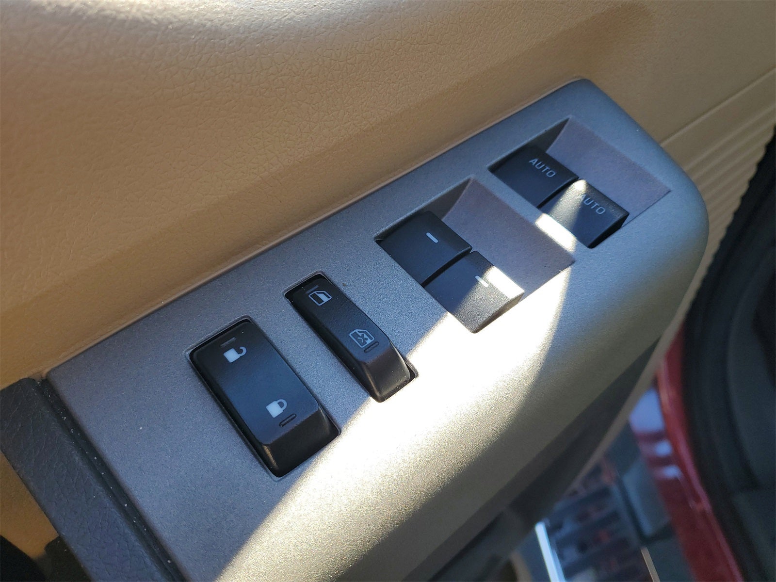 2016 Ford F-350SD Lariat DRW