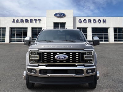 2027 Ford F-450SD Lariat DRW