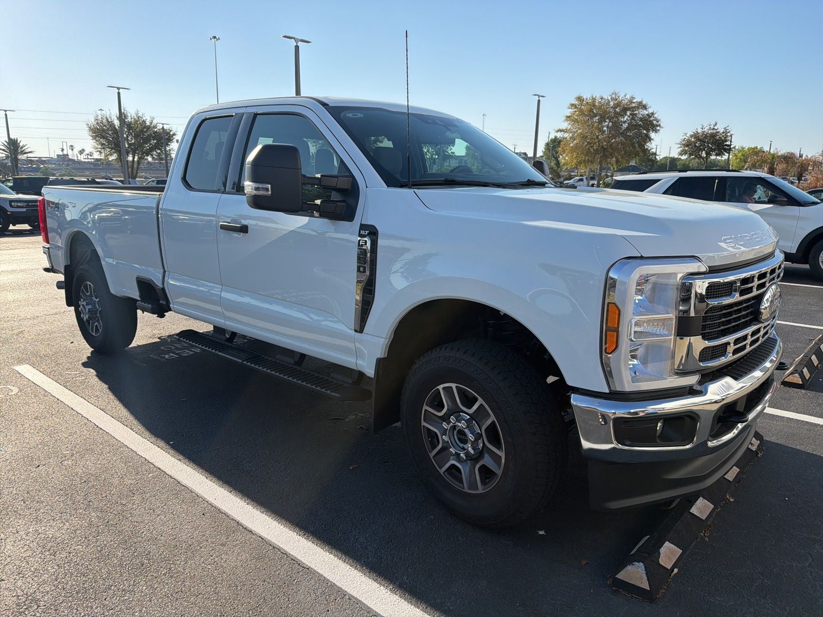 2025 Ford F-350SD XLT