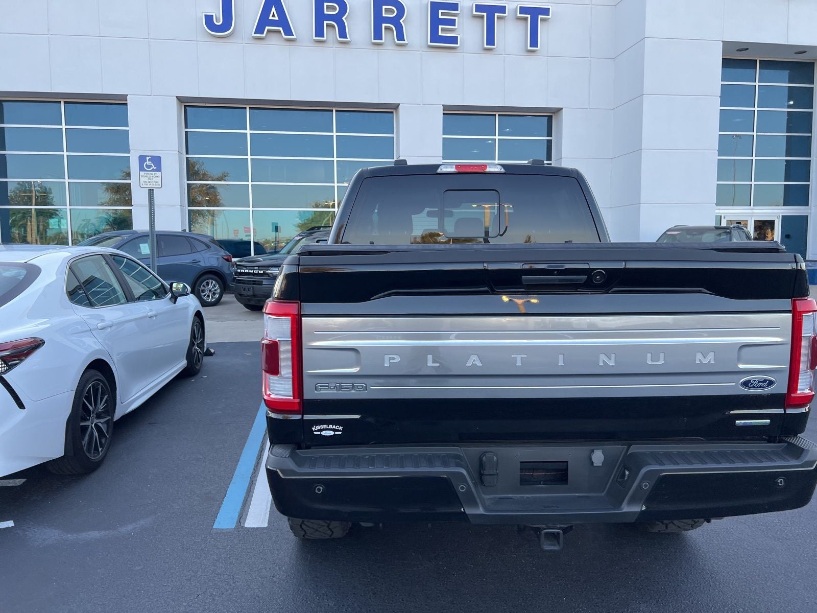 2023 Ford F-150 Platinum