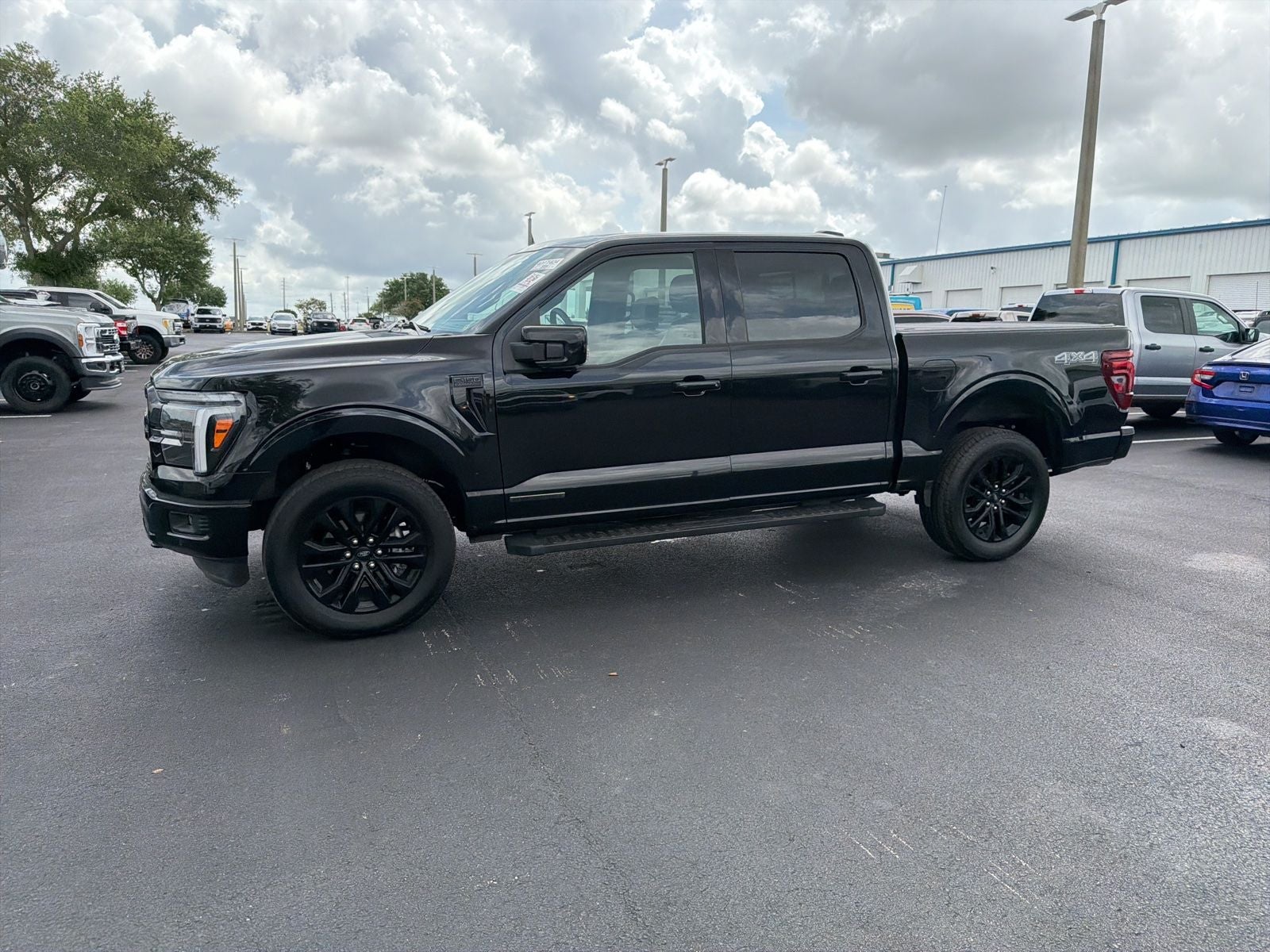 2025 Ford F-150 Lariat
