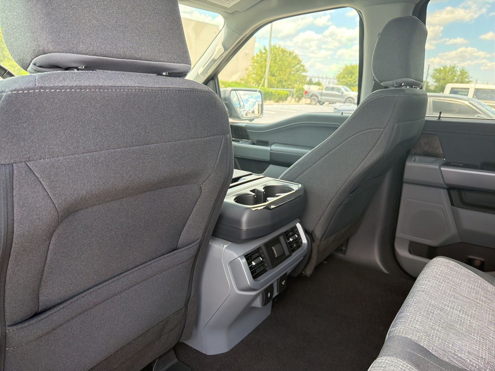 2023 Ford F-150 Lightning XLT