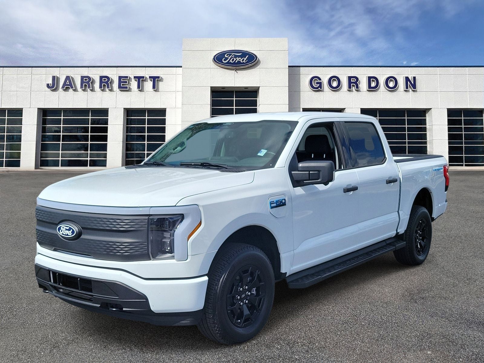 2025 Ford F-150 Lightning XLT