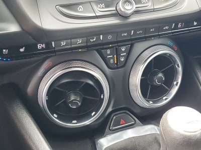 2019 Chevrolet Camaro 2LT 2LT