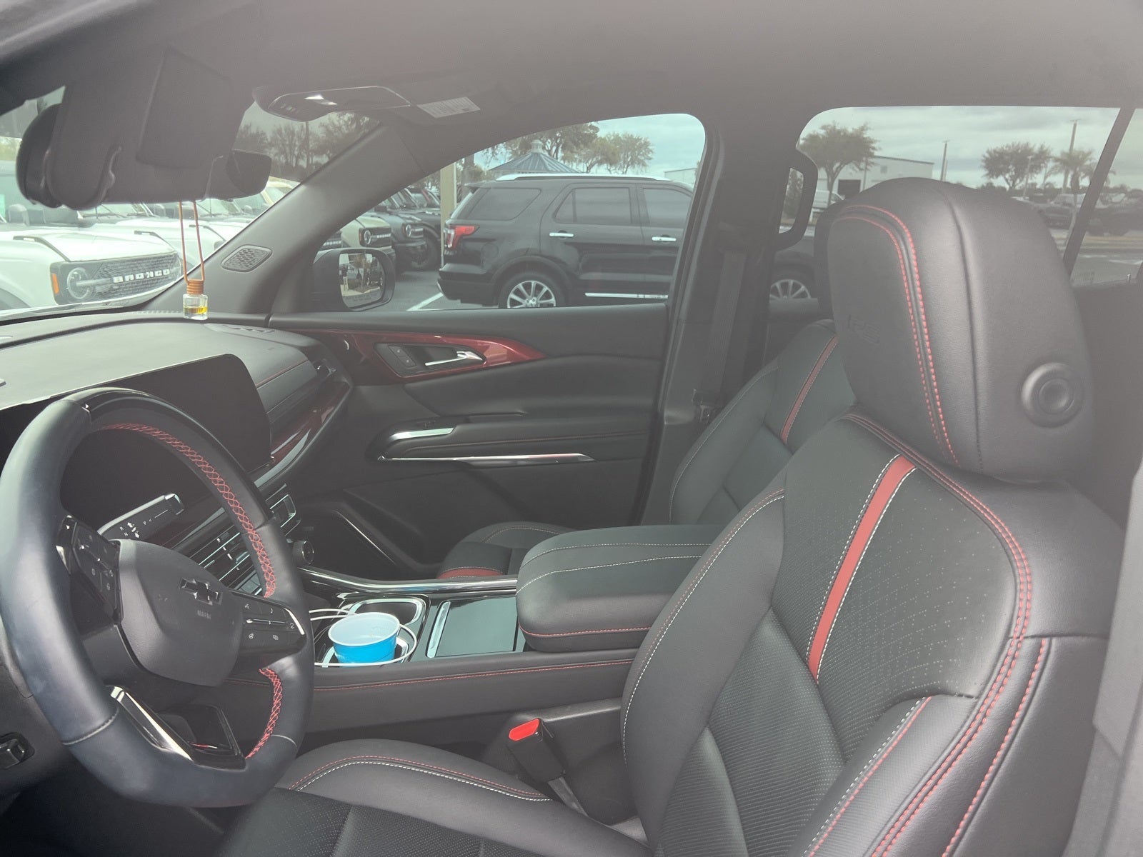 2025 Chevrolet Traverse RS