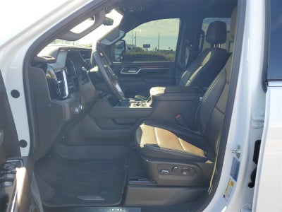 2025 GMC Sierra 2500HD Denali