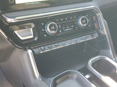 2025 GMC Sierra 2500HD Denali