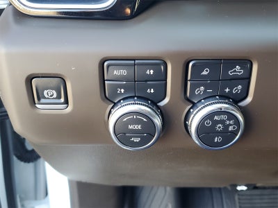 2025 GMC Sierra 2500HD Denali