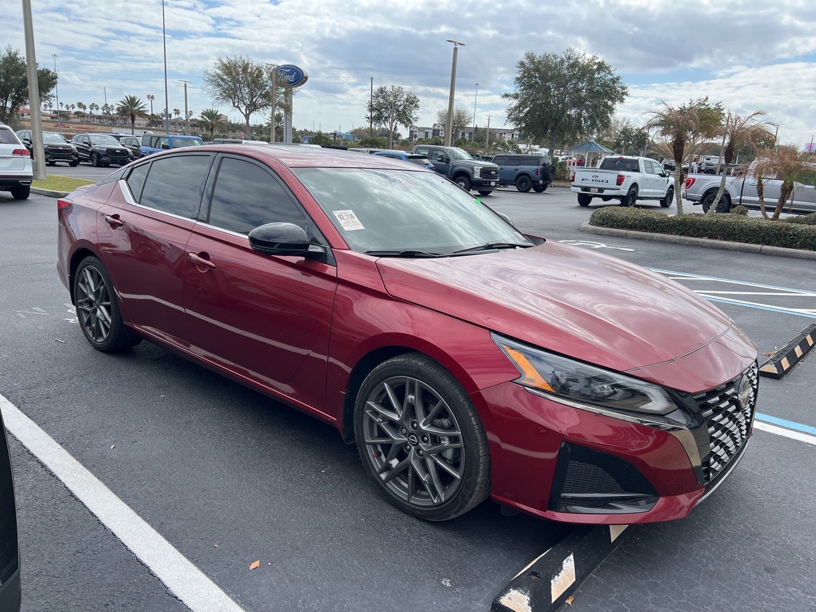 2023 Nissan Altima 2.0 SR