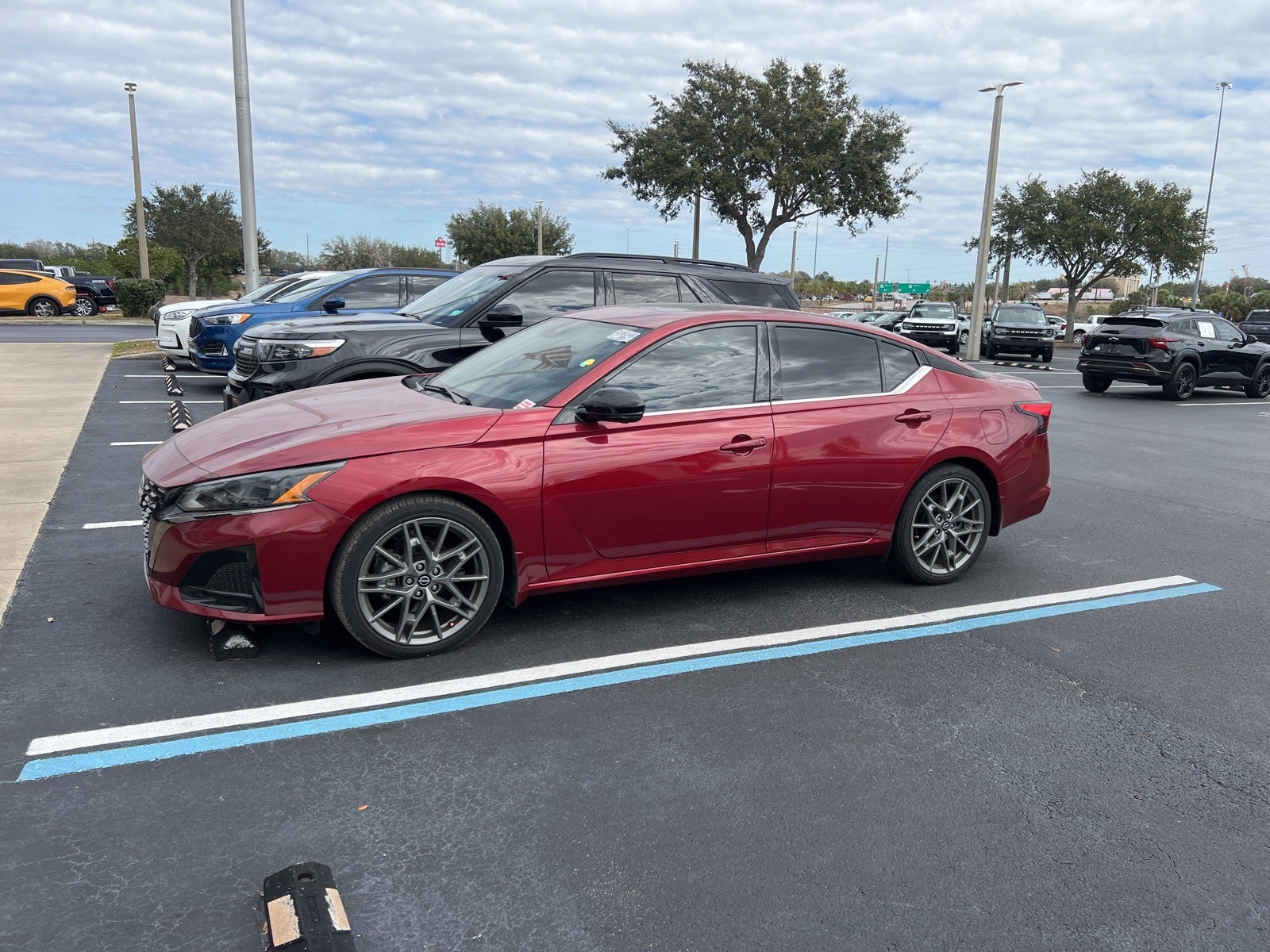 2023 Nissan Altima 2.0 SR