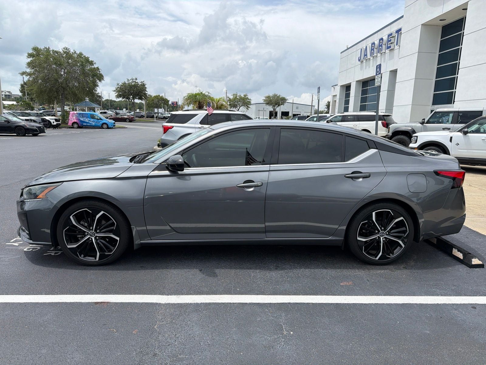 2024 Nissan Altima 2.5 SR