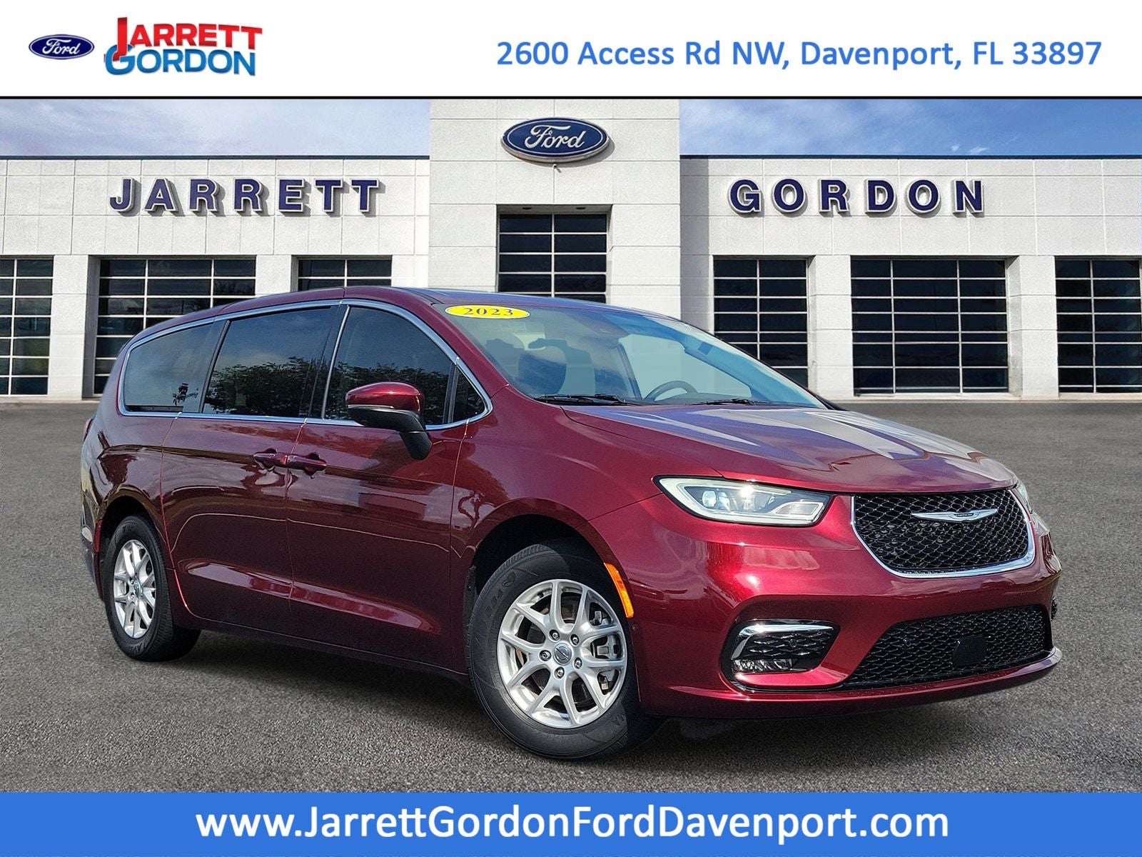 2023 Chrysler Pacifica Touring L