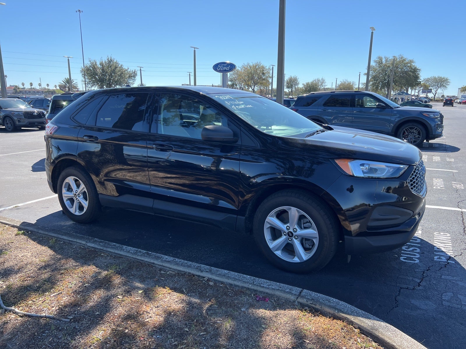 2024 Ford Edge SE