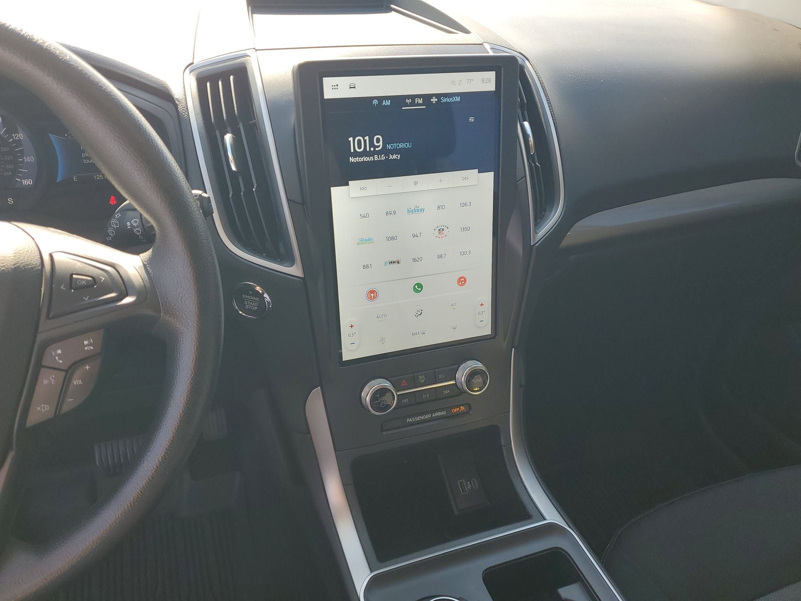 2022 Ford Edge SE