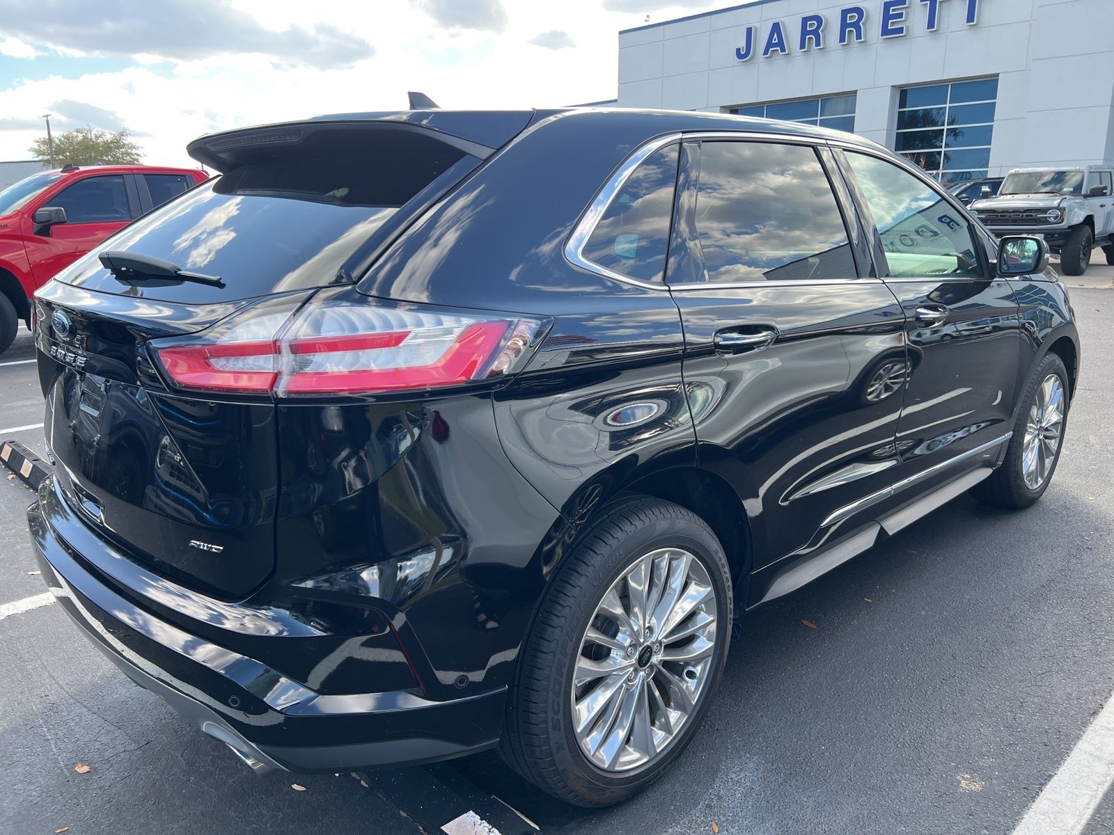 2024 Ford Edge Titanium