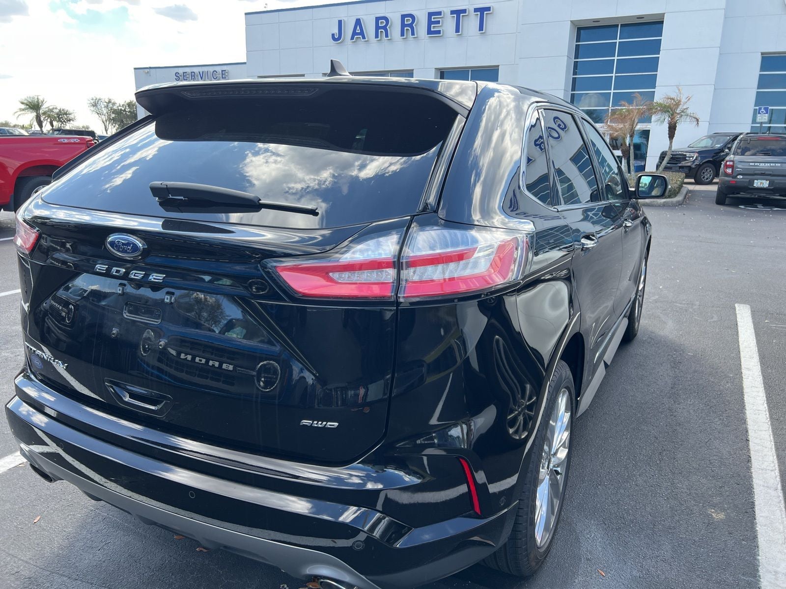 2024 Ford Edge Titanium