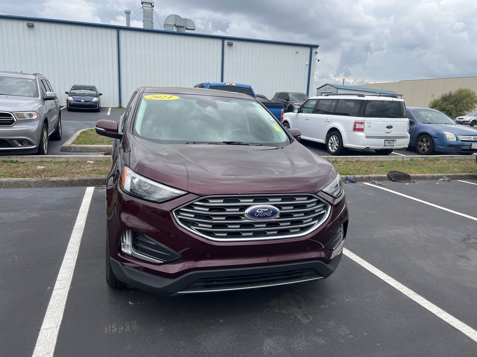 2024 Ford Edge Titanium