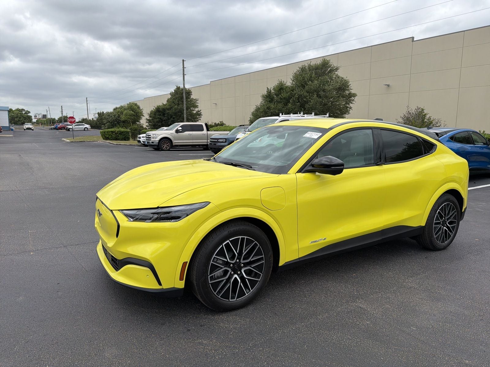 2025 Ford Mustang Mach-E Premium