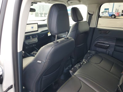 2025 Ford Maverick Lobo Standard