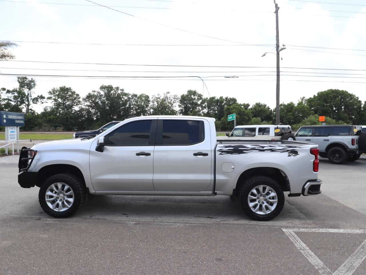 2022 Chevrolet Silverado 1500 LTD Custom