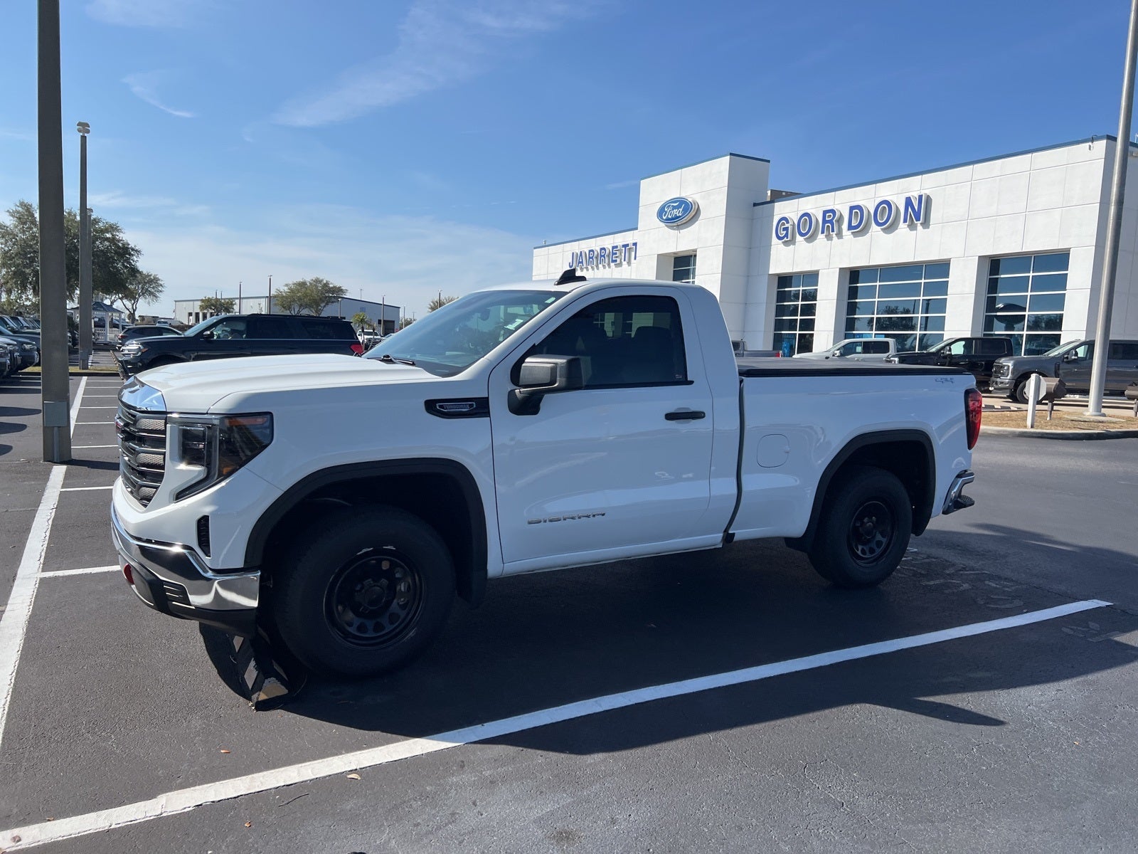 2024 GMC Sierra 1500 Pro