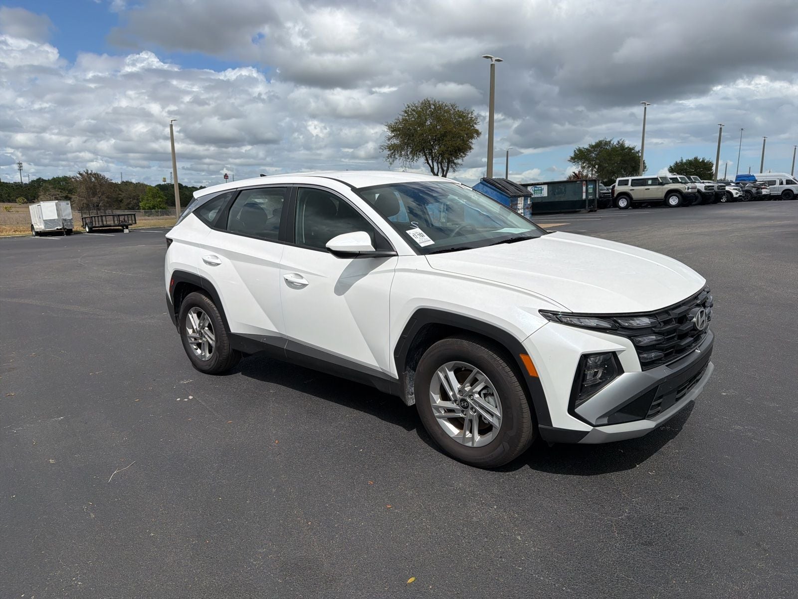 2025 Hyundai Tucson SE
