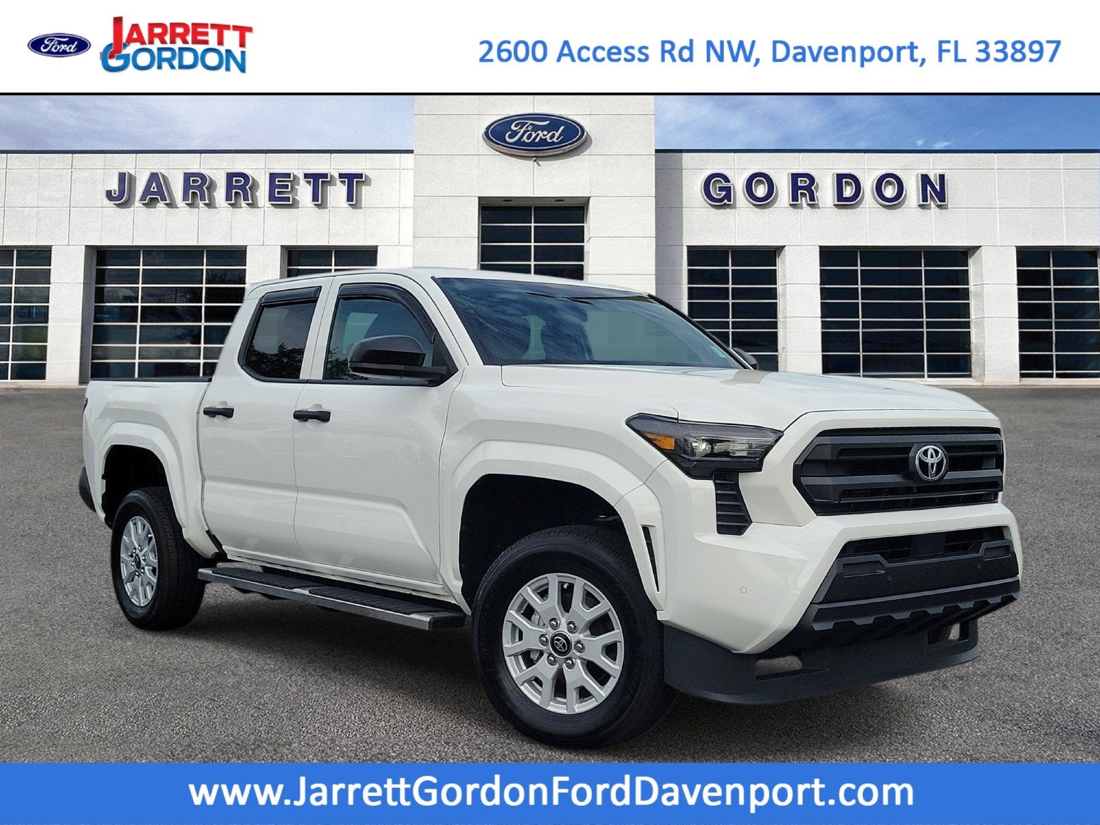 2025 Toyota Tacoma SR