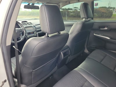 2014 Toyota Camry Hybrid SE Limited Edition