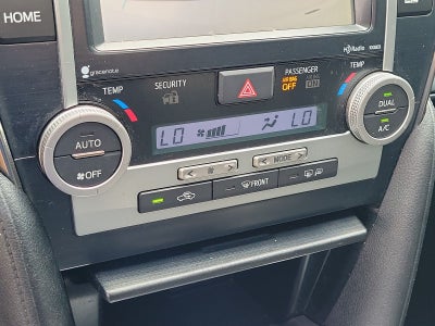 2014 Toyota Camry Hybrid SE Limited Edition
