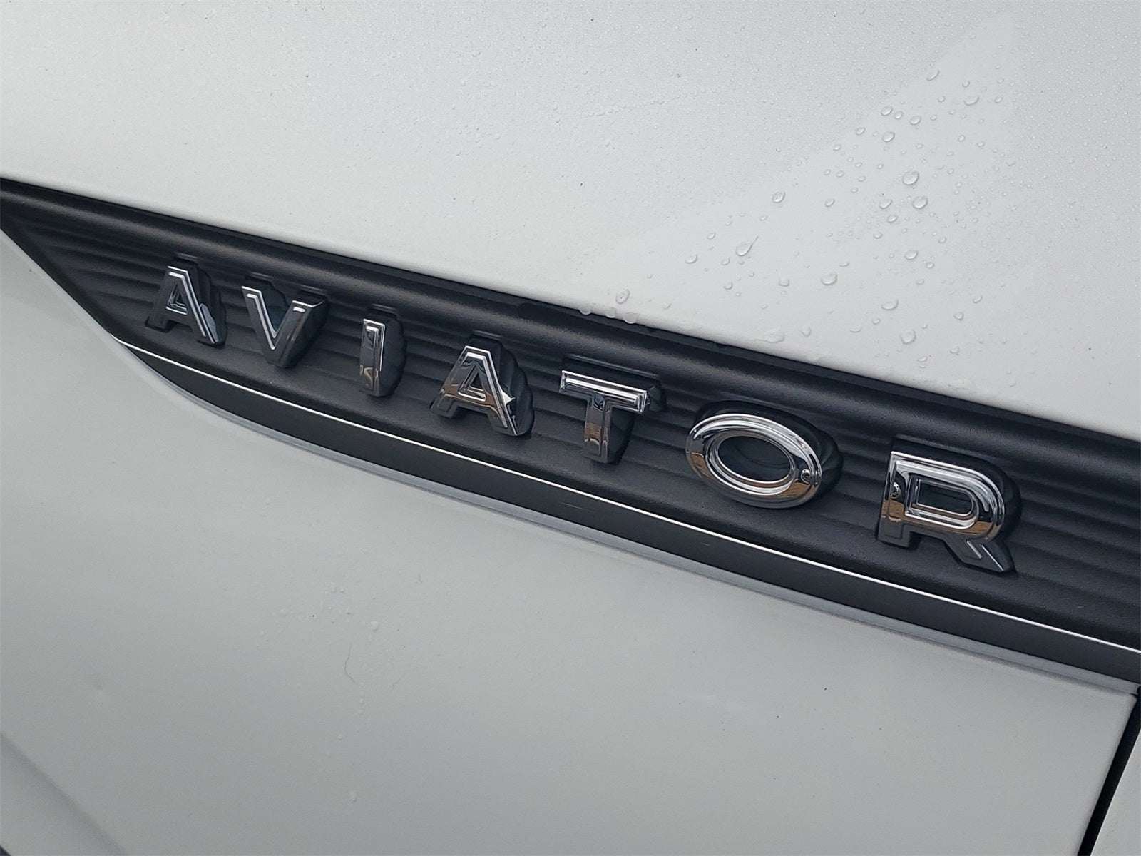 2023 Lincoln Aviator Standard