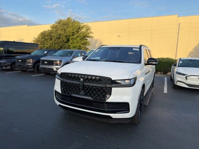 2025 Lincoln Navigator Reserve