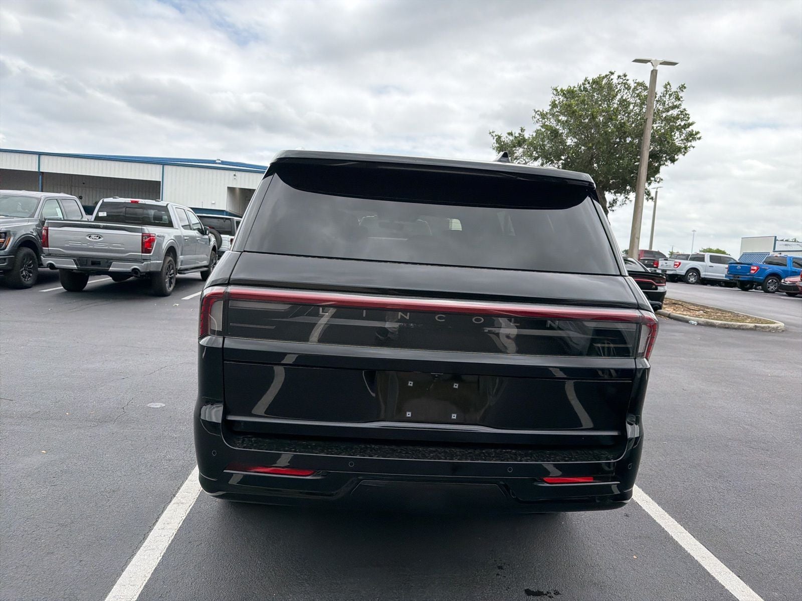 2025 Lincoln Navigator Reserve