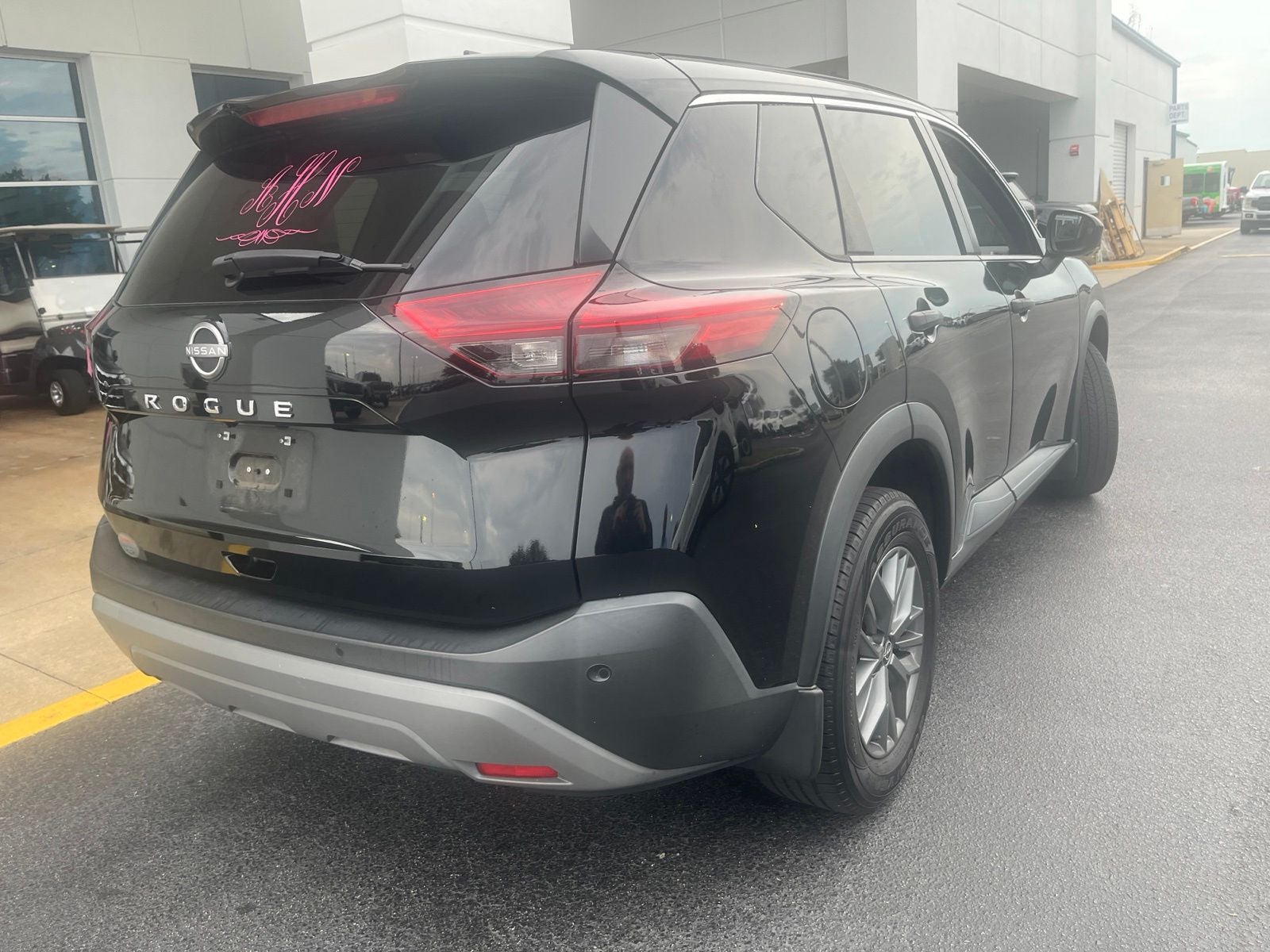 2022 Nissan Rogue S
