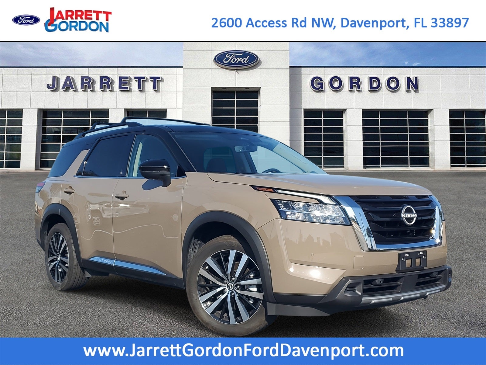 2023 Nissan Pathfinder Platinum