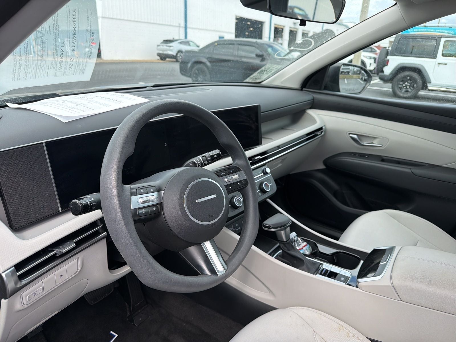 2025 Hyundai Tucson SE