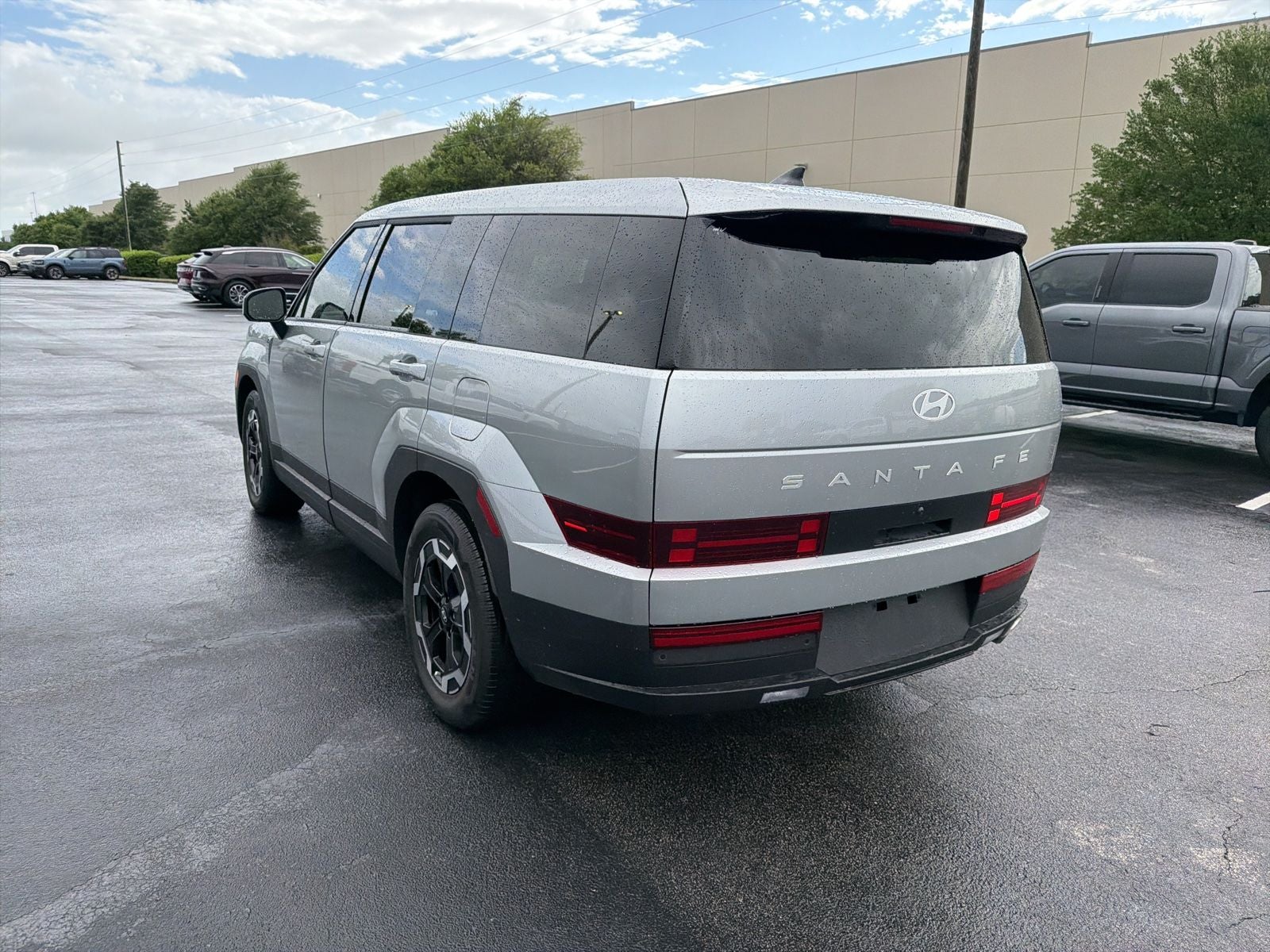 2026 Hyundai Santa Fe SE