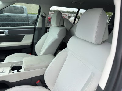 2026 Hyundai Santa Fe SE