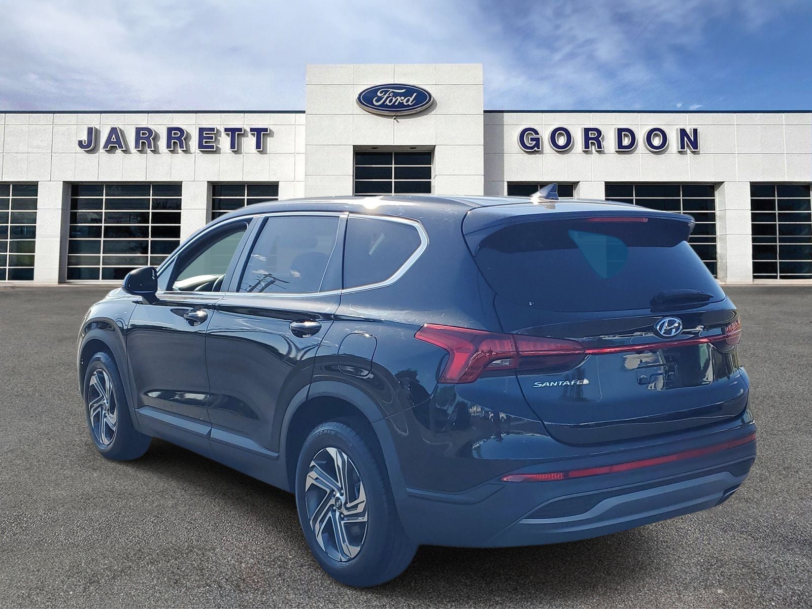 2023 Hyundai Santa Fe SE