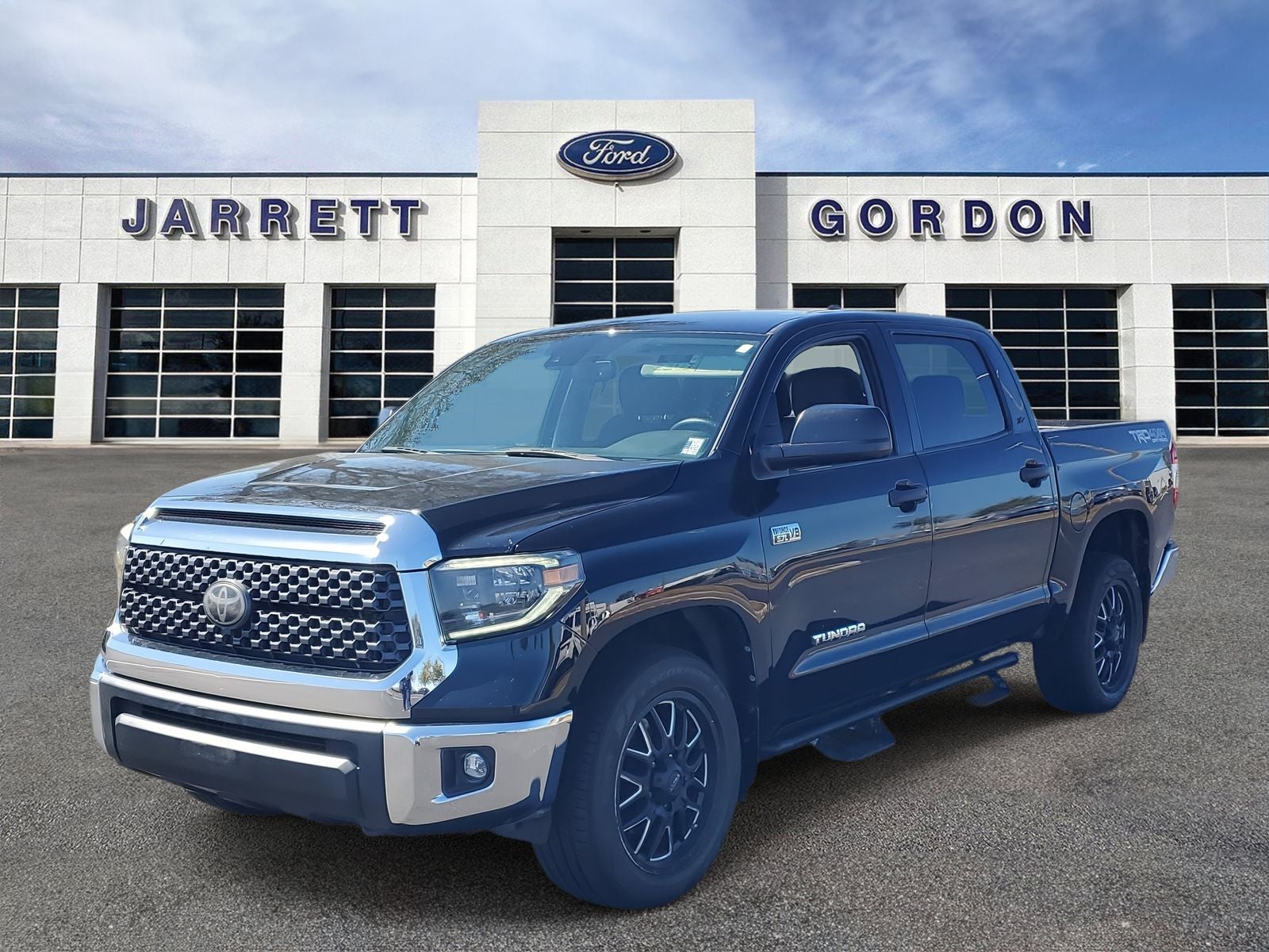 2020 Toyota Tundra SR5 5.7L V8