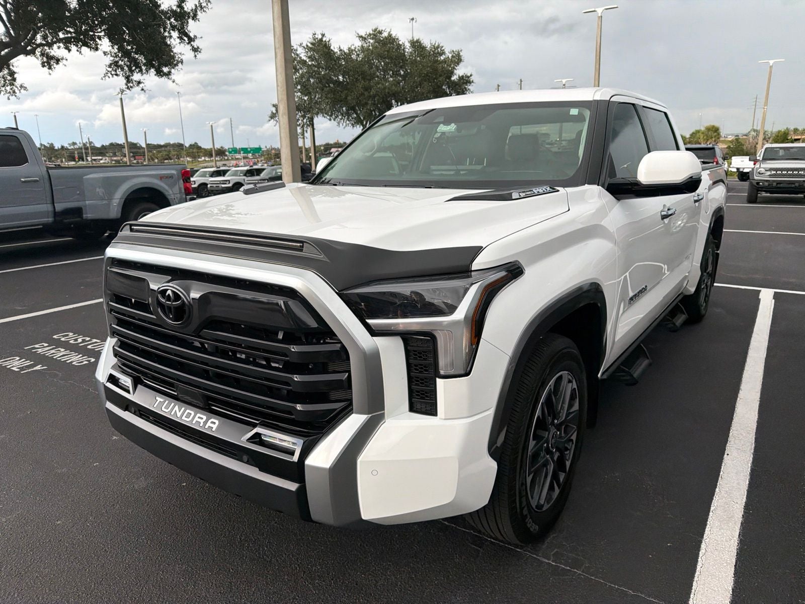 2024 Toyota Tundra Hybrid Limited