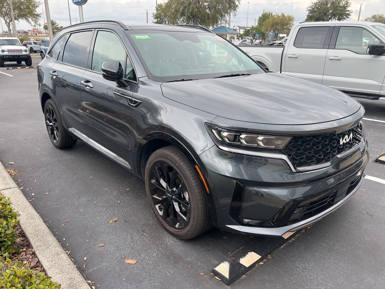 2023 Kia Sorento SX